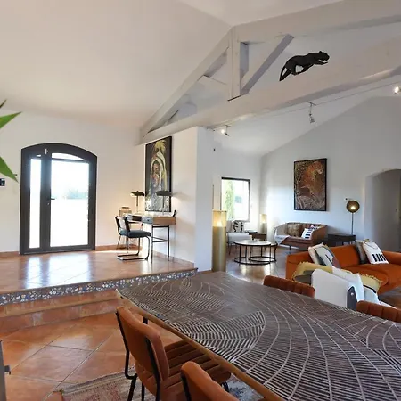 Hameau De Signargues, Entre Avignon - Pont Du Gard Et Uzes Villa *