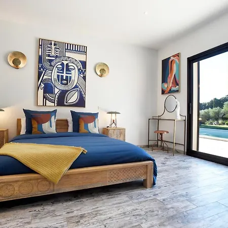 Hameau De Signargues: Provençal Retreat With Heated Pool Villa Domazan