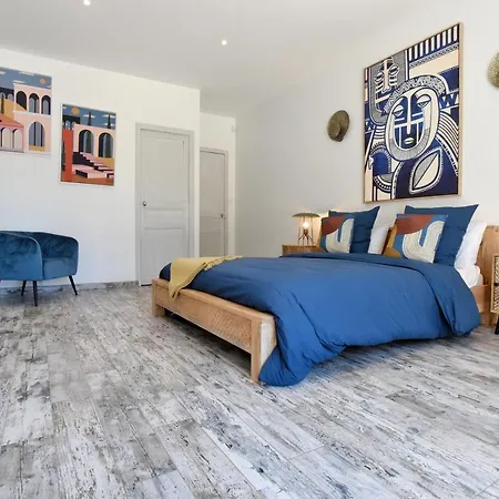 Hameau De Signargues: Provençal Retreat With Heated Pool * Domazan