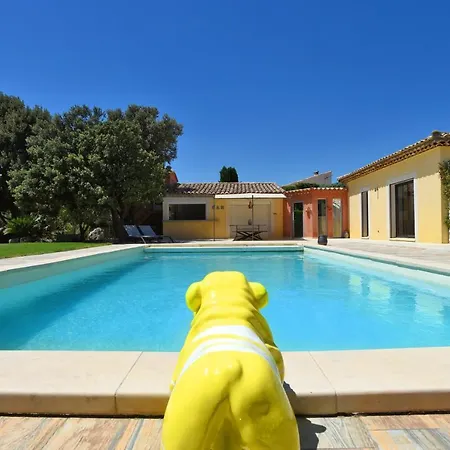 Hameau De Signargues, Entre Avignon - Pont Du Gard Et Uzes * Domazan