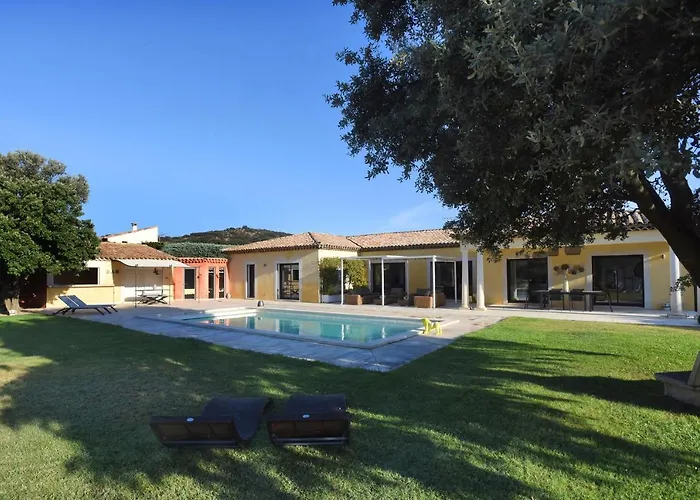 Villa Hameau De Signargues, Entre Avignon - Pont Du Gard Et Uzes